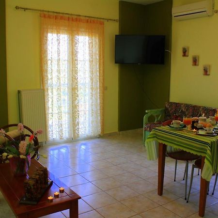 Tzaneria Apartments Skiathos Kanapitsa  Ngoại thất bức ảnh