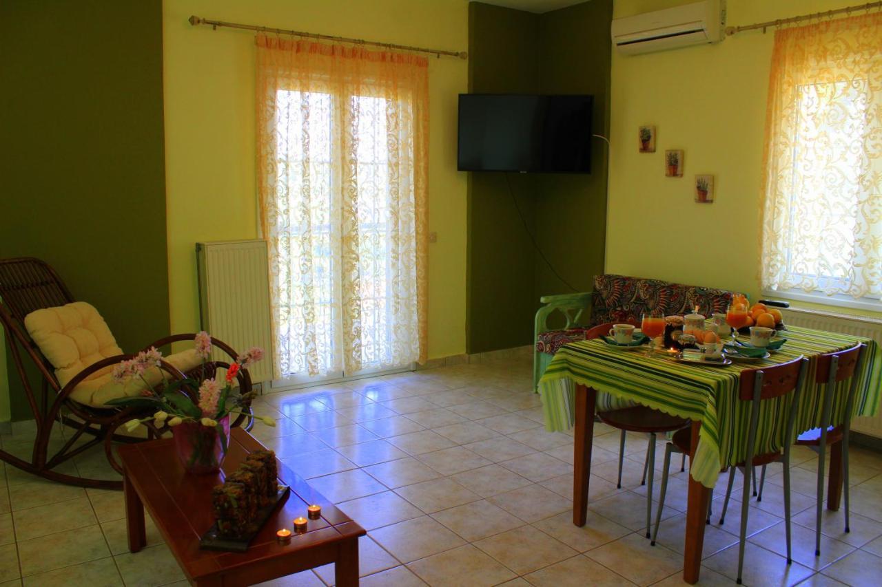 Tzaneria Apartments Skiathos Kanapitsa  Ngoại thất bức ảnh