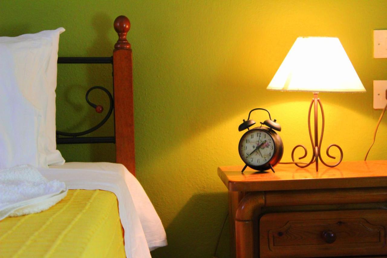 Tzaneria Apartments Skiathos Kanapitsa  Ngoại thất bức ảnh