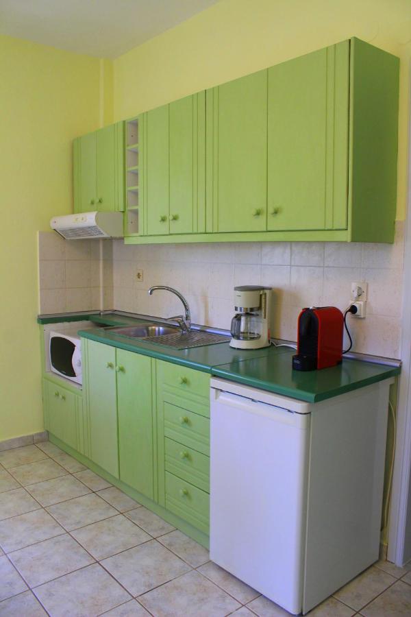 Tzaneria Apartments Skiathos Kanapitsa  Ngoại thất bức ảnh